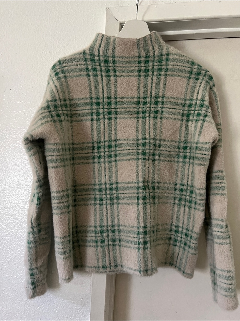 Tahari Cream and Green Plaid Mock Neck Sweater Preppy